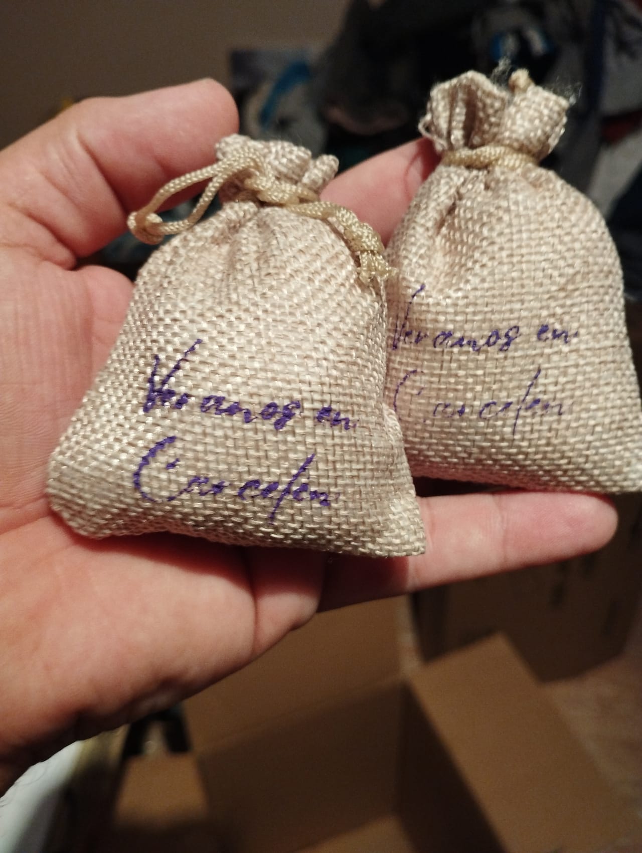 Saquitos de espliego caseros: cómo hacer bolsitas de lavanda para el armario